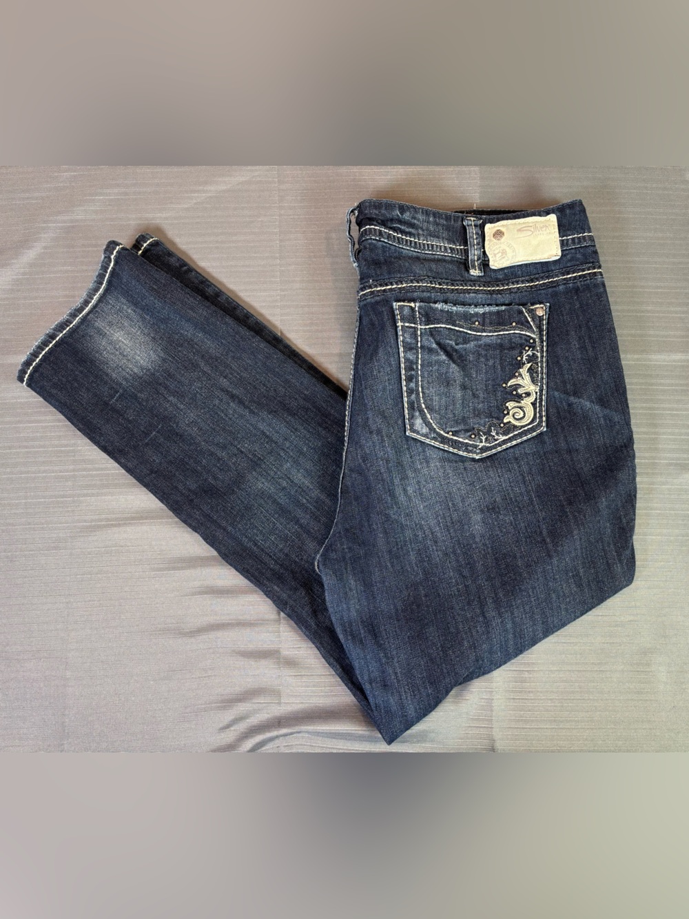 Silver Jeans Co Suki Slim Dark Indigo Embellished Pocket Jeans Y2K Size 22